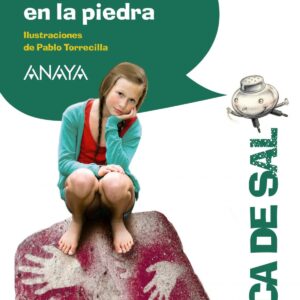 Una mano en la piedra