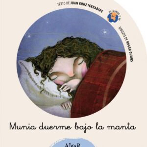 MUNIA DUERME BAJO LA MANTA